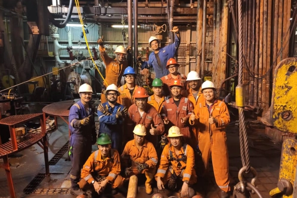 Petronas Dual OP3 E Install Crew Web